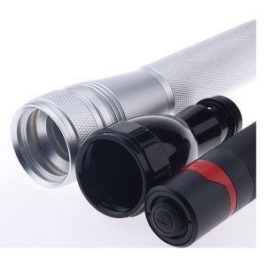 Pengerjaan CNC pada casing senter