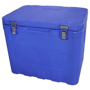 Kotak es kering yang dibuat dengan proses rotasi